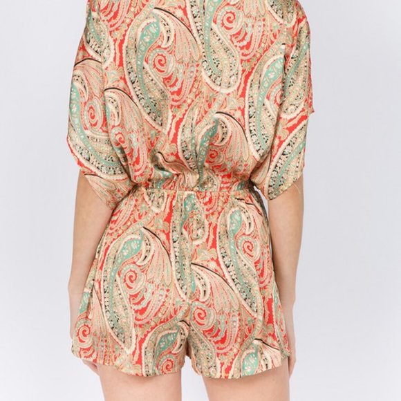 NWT Kimono Sleeve Romper - Picture 4 of 8